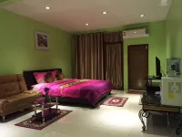 Penang Palace - Motels