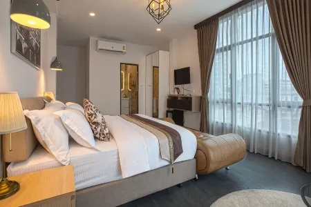 V One Pride-Sukhumvit 22, Bangkok