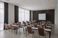 Amaris Hotel Kalimalang - 2-Star