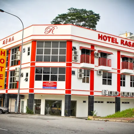 Hotel Rasah Seremban Отели рядом с достопримечательностью «Парк с озером»