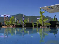 Gartenhotel & Weingut Pfeffel Dürnstein - Pools