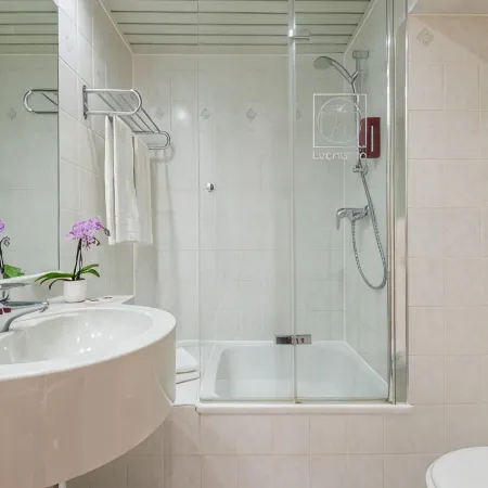 Leonardo Hotel Frankfurt City South Отели рядом с достопримечательностью «Нидеррад»