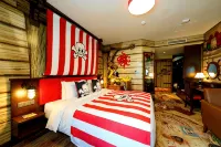 Legoland Korea Resort Hotel - Pools