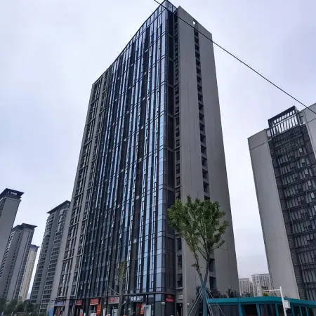 Lanbo Homestay (Kunming Sunac Dianchi Houhai)