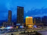Vienna Hotel（ Xuancheng High-speed Railway Station Guogou Square Branch） - 3-Star
