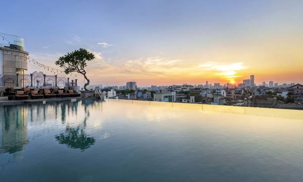 Peridot Grand Luxury Boutique Hotel