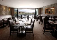 The Rees Hotel, Luxury Apartments & Lakeside Residences - 5 tähden