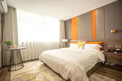 Chengde Jiyue Hotel