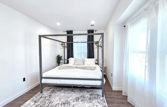 The Paragon Place- New Charming 3-bedroom house in delightful West Orange.