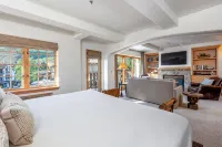 Christiania Condominiums- CoralTree Residence Collection