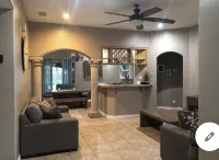 Entire house , close to Mall, restaurants<br> 4 bedrooms and 3 full baths