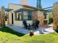Cozy cabin in charming Las Compuertas, Mendoza, Argentina with Pool,AC,WiFi, - Homestays