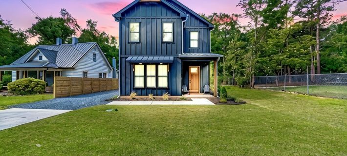 19th Hole - Pickelball, Park, Walk to Downtown Hotels in Moore County