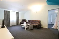 Hotel Monarkh - 3-Star
