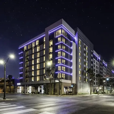 Downtown Grand Hotel & Casino
