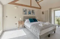 Cotswolds Piggery – Romantic Hideaway for Two - บังกะโล