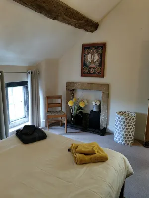 Cosy Cottage in the Beautiful Derbyshire Dales, Peak District - 3-Star