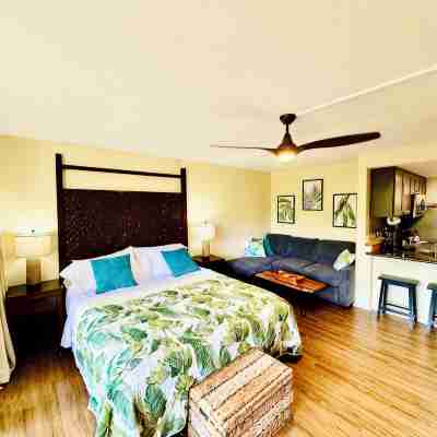 Tropical Paradise #14 at HBR, beach access, kitchen, washer/dryer & AC Rooms