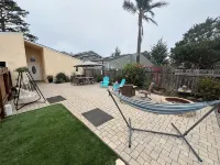 Charming Coastal Getaway!3 Bed 2 Bath with 3 Private Yards. Clean. Dog Friendly.