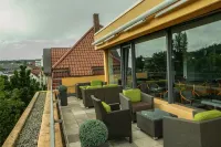 Hotel Alpha