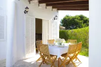 Simple Holiday Home Corb Mari, Sleeps 6, Pool and Garden, 200 Meters from Beach - 2-Sterne