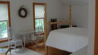 Lake Chautauqua Victorian - Homestays