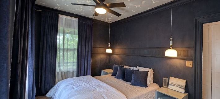 Luxury 3rd Floor Penthouse Perched High above Historic Downtown Geneva Hotels in Geneva