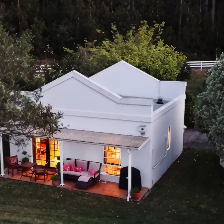 Forth River Cottage - Luxury Bed and Breakfast by the River