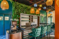 GREENWOOD - bar