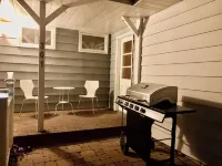 Entire beautiful home: 5BR/3BA with 2 king beds - บังกะโล