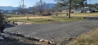 Jade Dragon Guest House - Deerfield, VA. - Hamilton Branch River