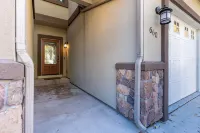 30Min To Lake Tahoe 3BD Private Retreat Parking WiFi Downtown Carson City