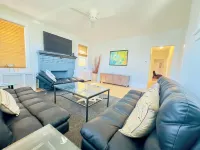 ACROSS from Ventnor BEACH BLOCK! 2 bd -and 2 ba unit  - 8th house from beach.