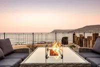 Tradition meets luxury with magnificent sea views - واي فاي
