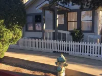 Gingerbread house Ξενοδοχεία στην πόλη Lone Pine