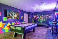 Lux Home, Hot Tub, Firepit, Game & Movie Rooms, Boone-12Min - Alphydda