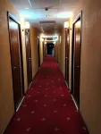 Amaks Premier Hotel - parking