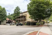 Sleeping Bear Condo - Downtown Helen, GA - Balkoner