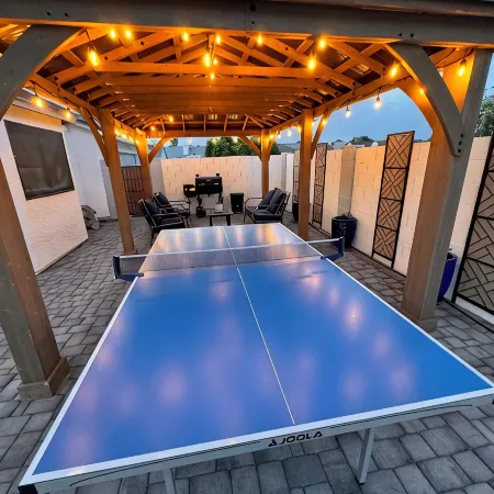 Best Cozy Stylish Spacious Open Floor New Heated Pool