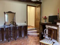 Exclusive Stone Tower. Hotels in Murlo