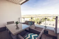 Design apartment centrally located in Andernach with top view, WiFi, kitchen, parking space