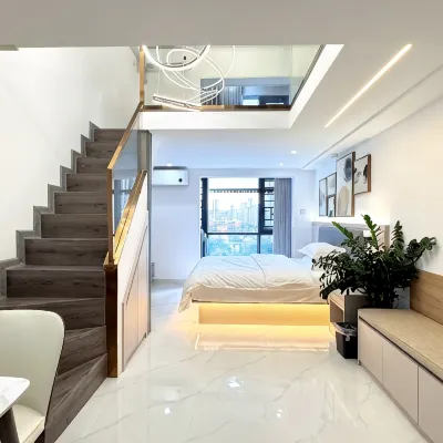 Charming Luxury Cinema Hotel (Nanning Wanjing Plaza) Các khách sạn gần Đường Đông Phong
