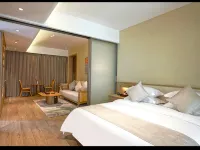 Hidden Waves Hot Spring Boutique Inn Hotels in Lianghe