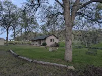 Squaw Valley Motel Room #2 - Homestays