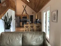 Waterfront Home for Summer/Winter Fun - Wifi