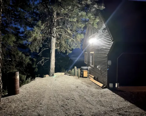 The Cozy Clifftop View, LLC Hotels in Stevens County