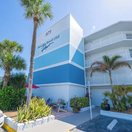 Oceanfront 2Br Condo w/ Balcony & Panoramic Atlantic Views, Unit 226