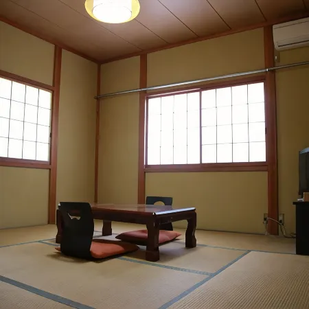 Natural Hot Spring Akanemi Ryokan