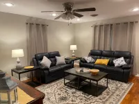 Comfortable home in the heart of Conroe, Texas and minutes away from Lake Conroe - 3 stjerner