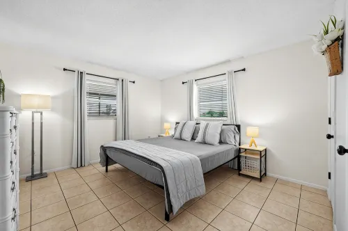 Vacation Paradise 2bd 2bath Unit A - 2-Star